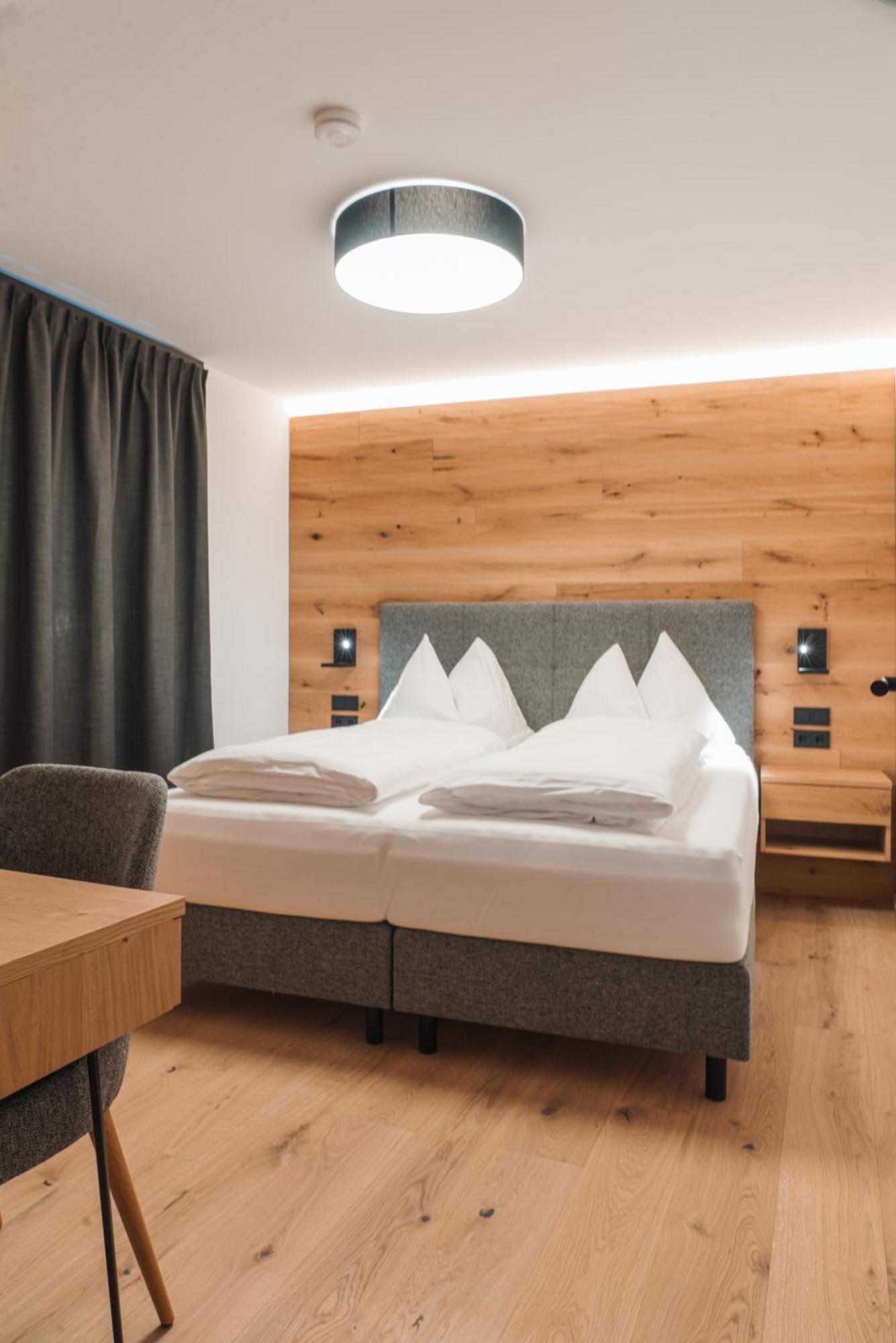 Salzkammergut Lodge Ebensee Ngoại thất bức ảnh